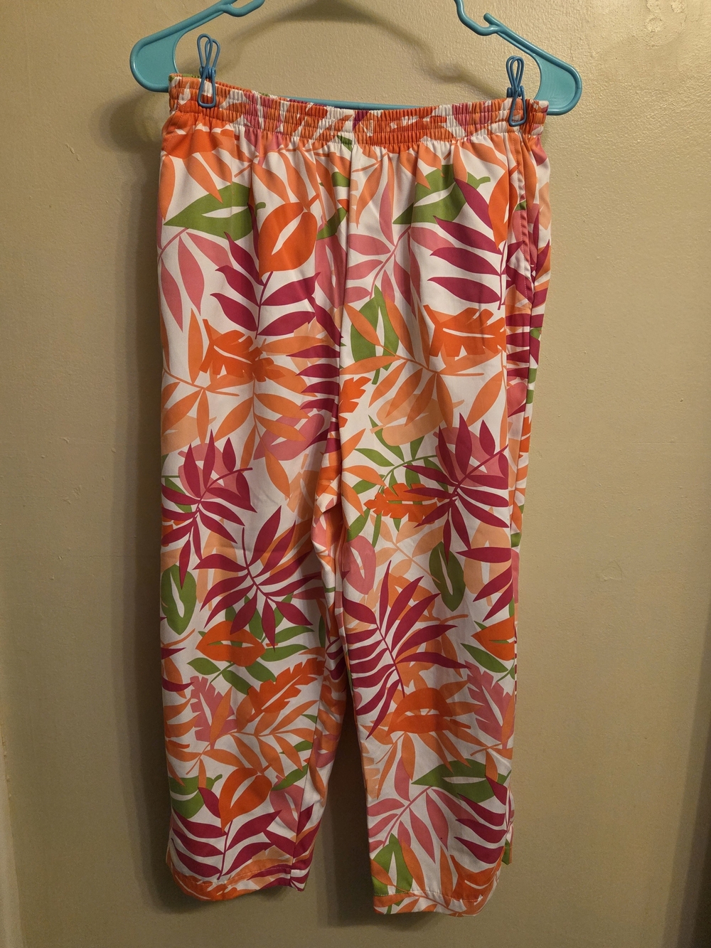 Alfred Dunner Tropical Palm Leaf Crop Pants Size 12 Elastic Waist Colorful
